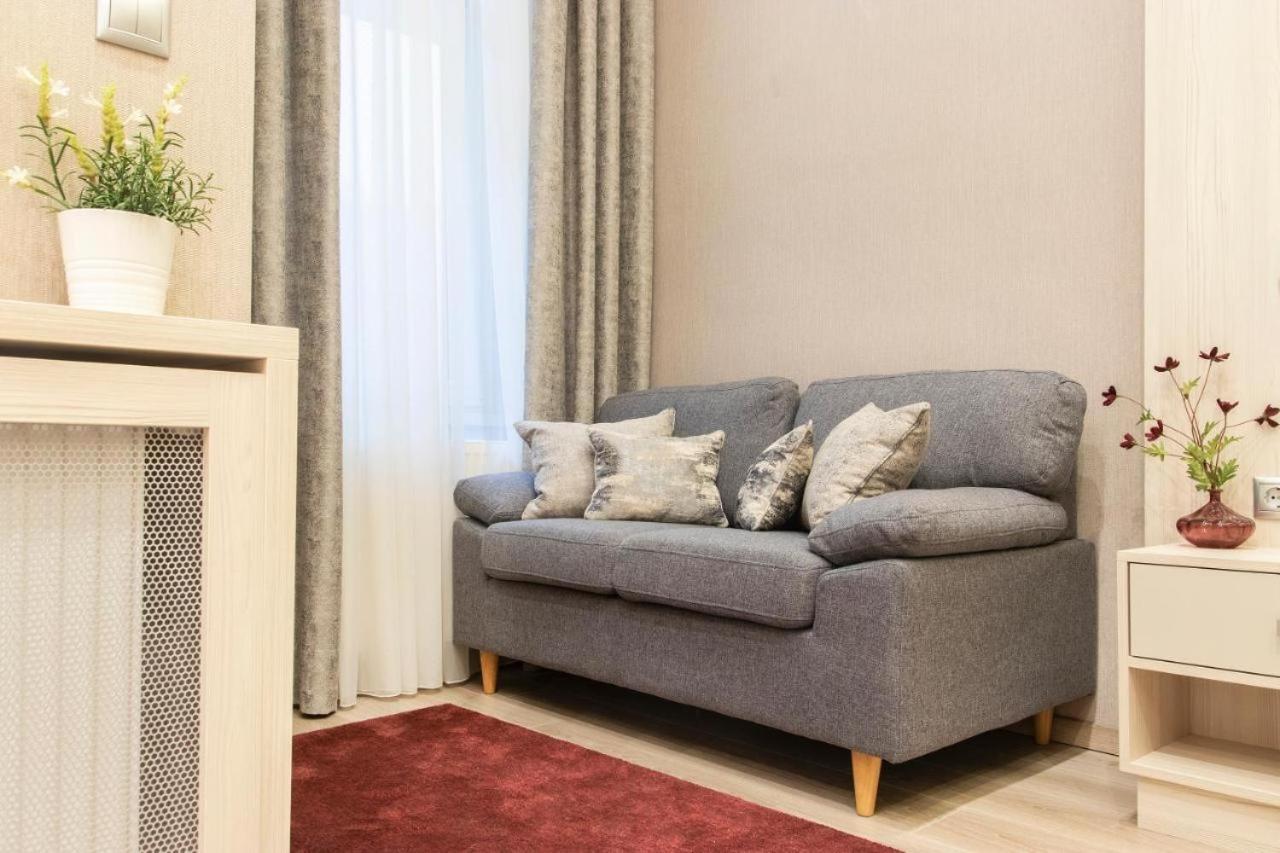 Central Relax Boutique Suites Budapest Exterior photo